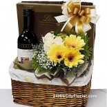 gift-basket-060410 wine and chocolate basket