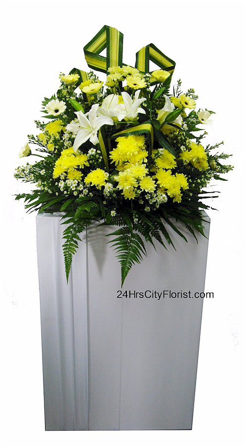 condolence-stand-031111 flowers for funeral