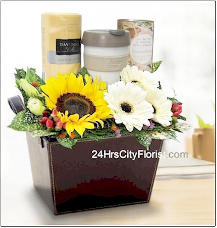 coffee gift set with flowers