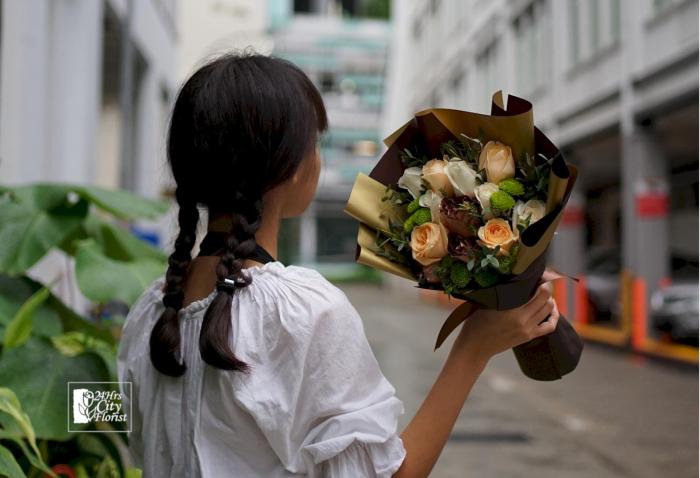 Kenosha Florist - Доставка цветов с помощью цветочной корзины Strobbe's 
