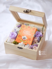Premium Tea in a Flower Box.. Premium Tea in a Flower Box..