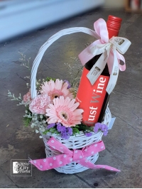 Wine Gift Basket Wine Gift Basket