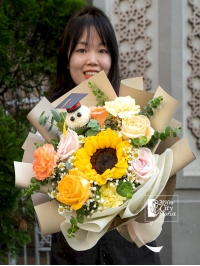 Cap and Petals Bouquet Cap and Petals Bouquet