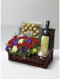 Be Happy - Wine and Rocher..