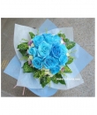 blue rose bouquet