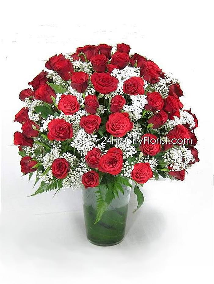 red rose vase arrangement