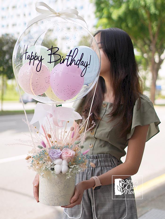 Hot Air Balloon Flower -  Hot Air Balloon,Preserved Flower Basket -  Preserved Bouquet Singapore