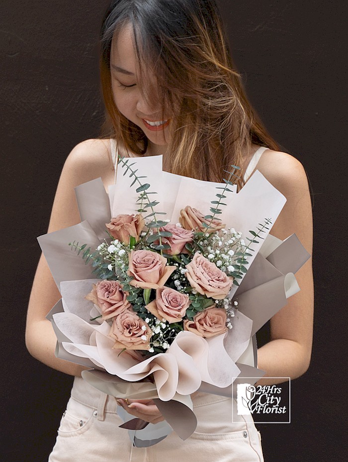 Cafe Latte - Cafe latte roses (9 stalks) arranged in a nude coloured wrapper bouquet - cafe latte rose bouquet