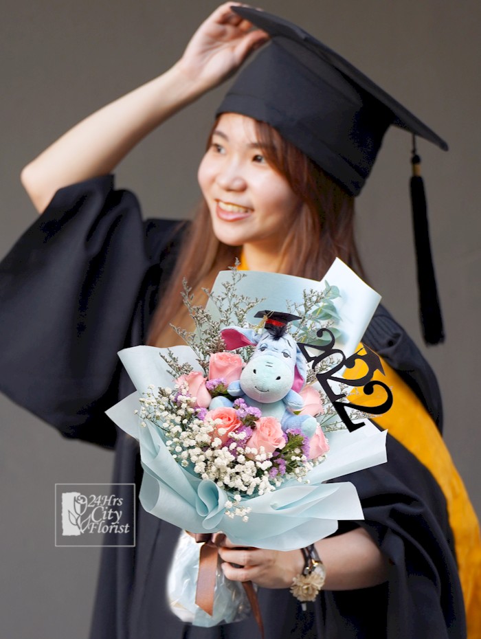 graduation bouquet eeyore