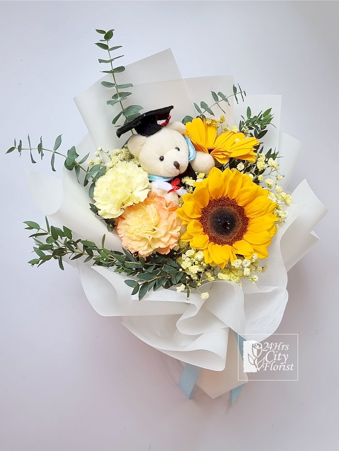 graduation flower bouquet