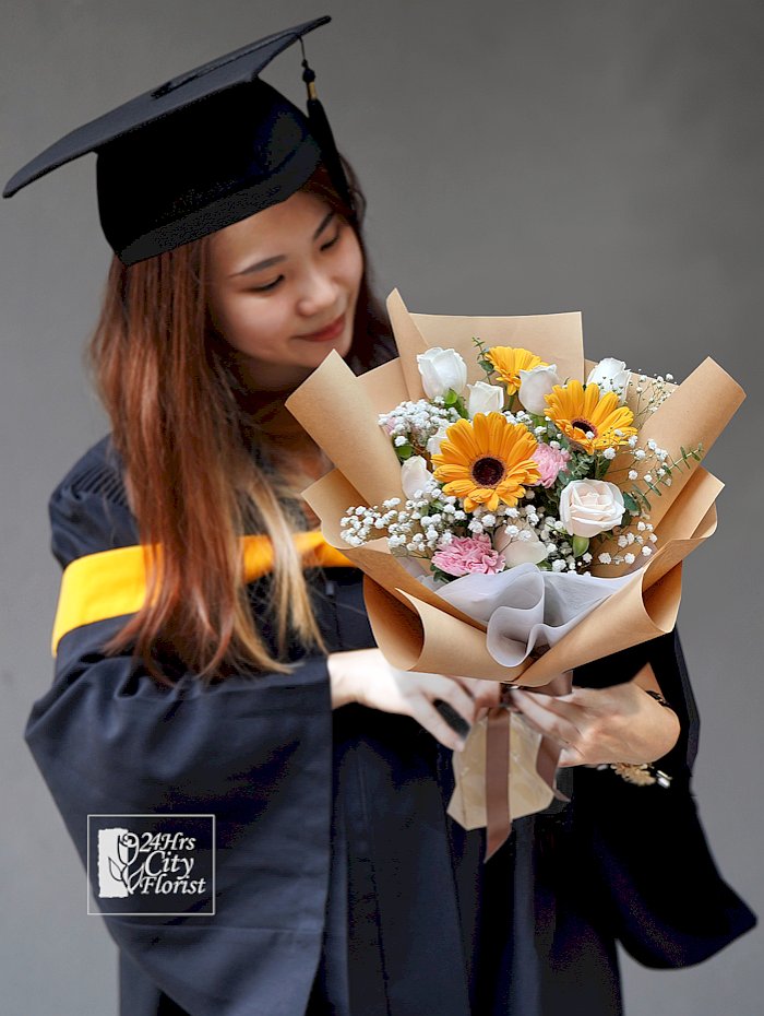 Commencement - graduation flower bouquet  -  Singapore Graduation Flowers