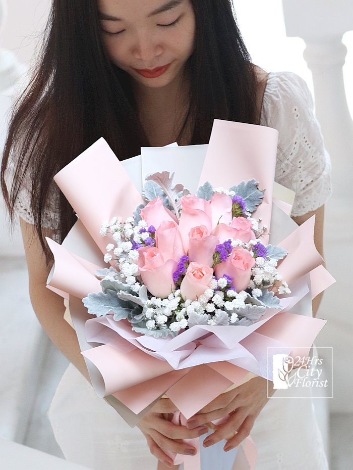 pink rose valentine bouquet