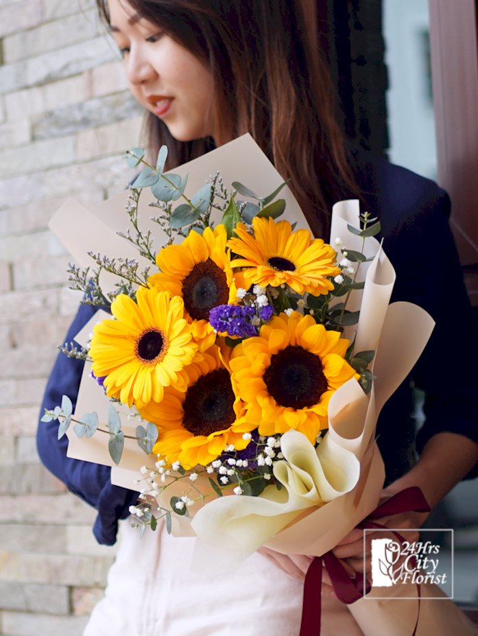 Beautiful Sunshine - Sunflower,Gerberas -  Graduation Flower Delivery Singapore