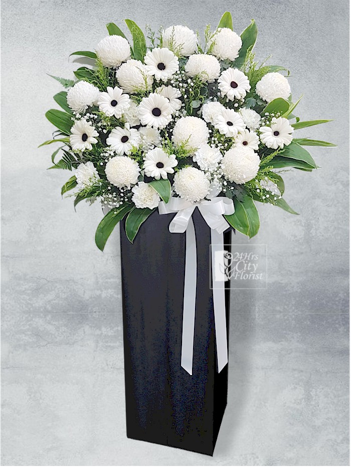 Click - funeral flowers with chrysanthemoms