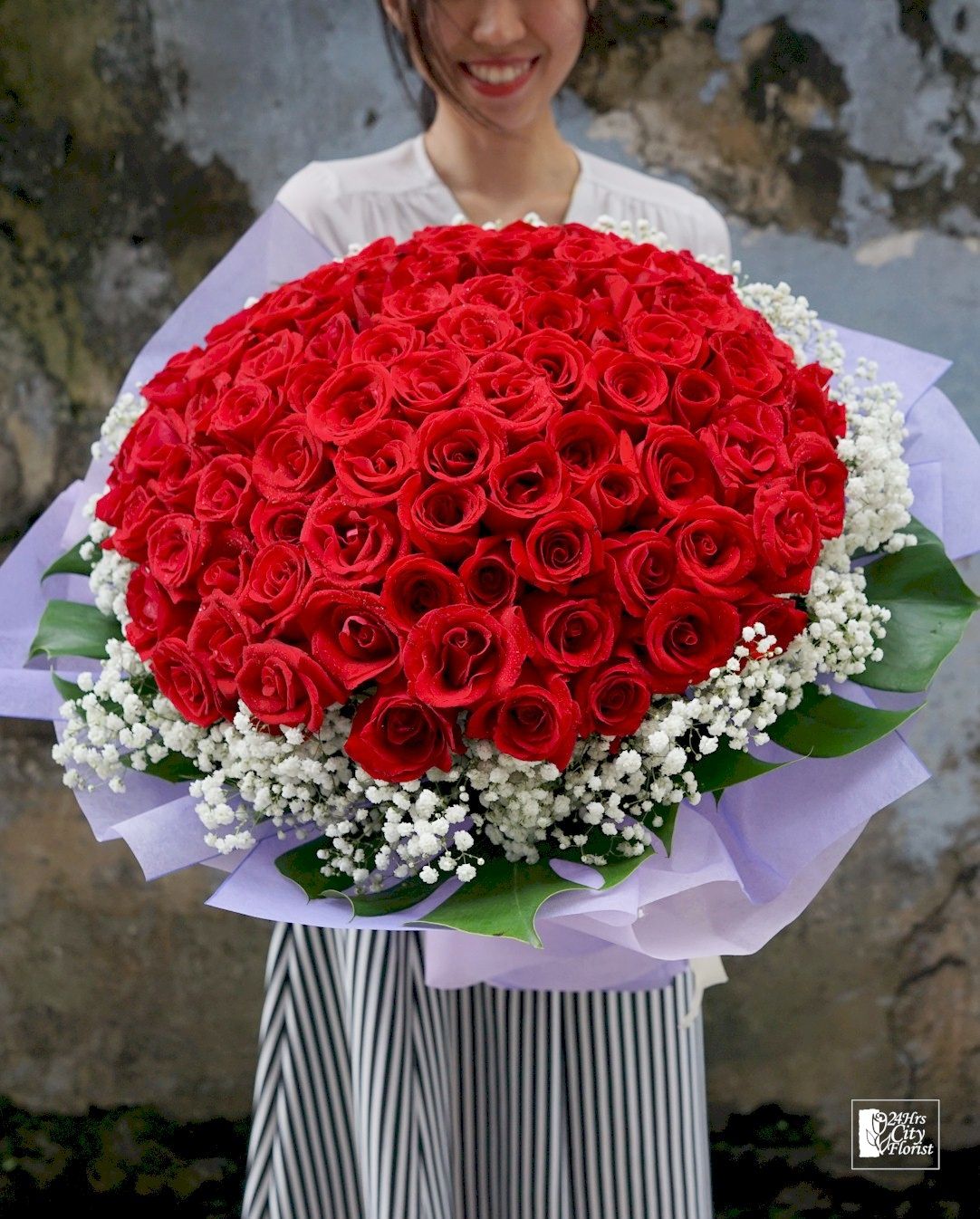 99 red rose bouquet valentine