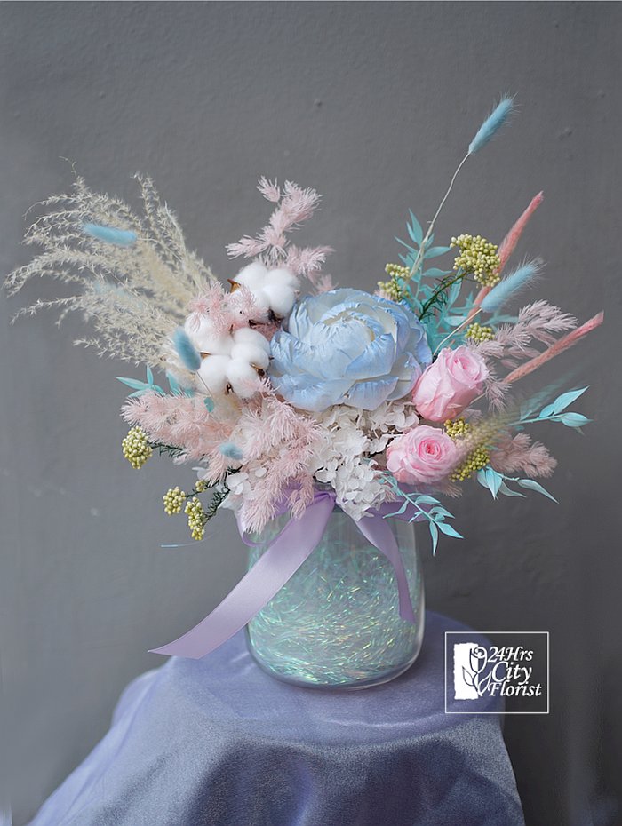 Chelsea Girl -  Preserved And Crafted Flowers,Sola Flowers -  Preserved Flowers Singapore