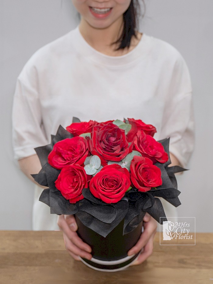 Rose Flower Box Vale..