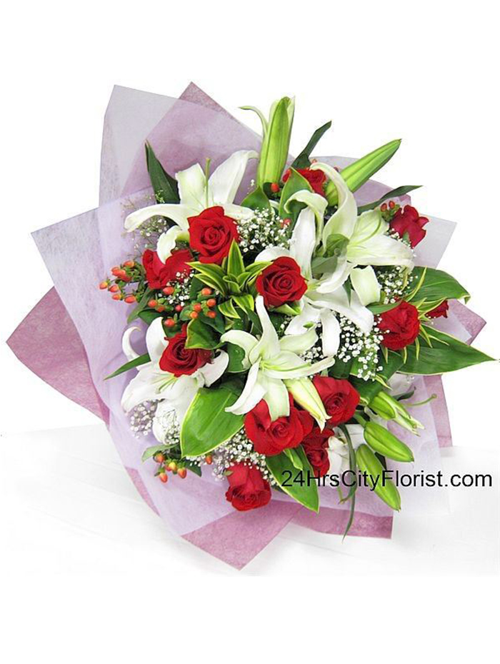 Cuddly Lily - White Lily With Rose Bouquet - 24Hrs City Florist