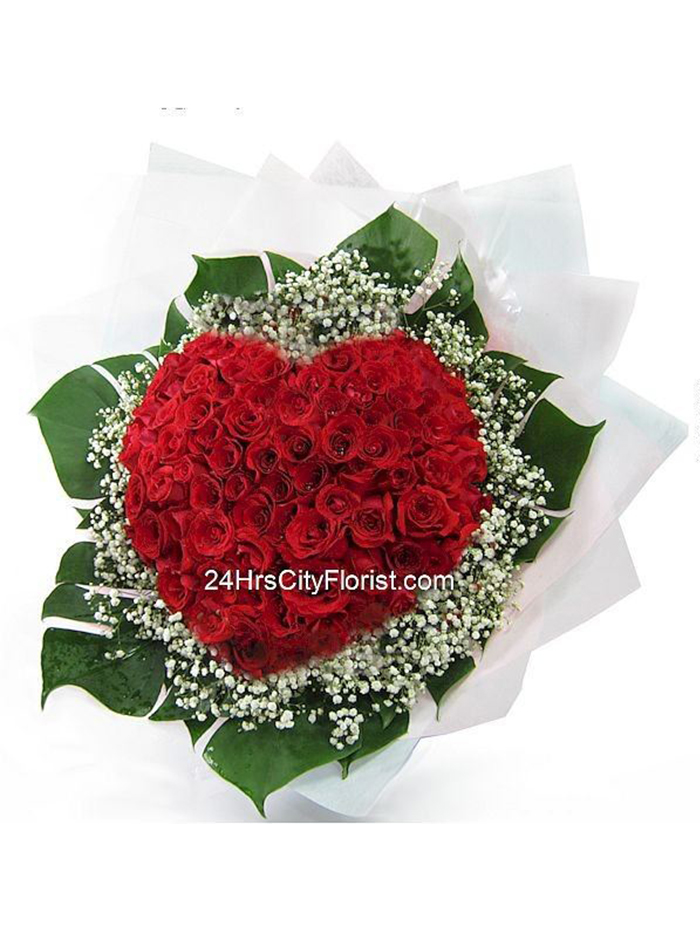 roses in a heart