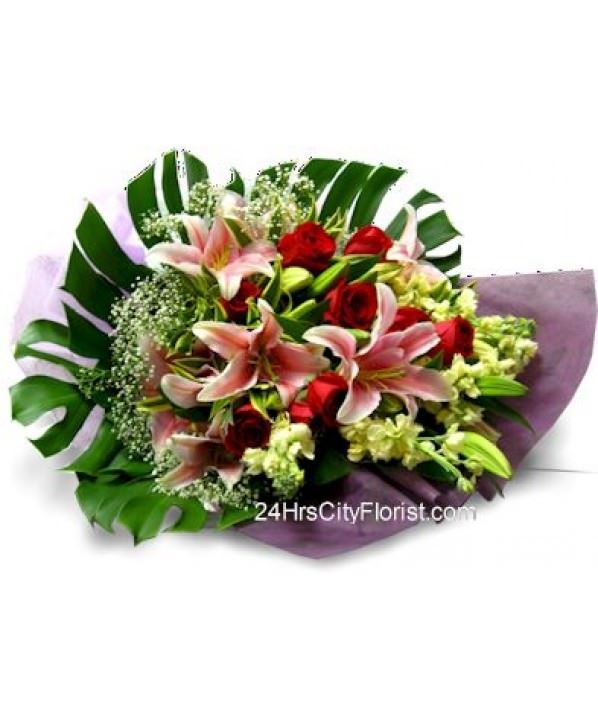 pink lily bouquet