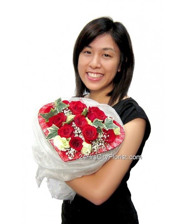 Rose Bouquet by 24Hrs City Florist